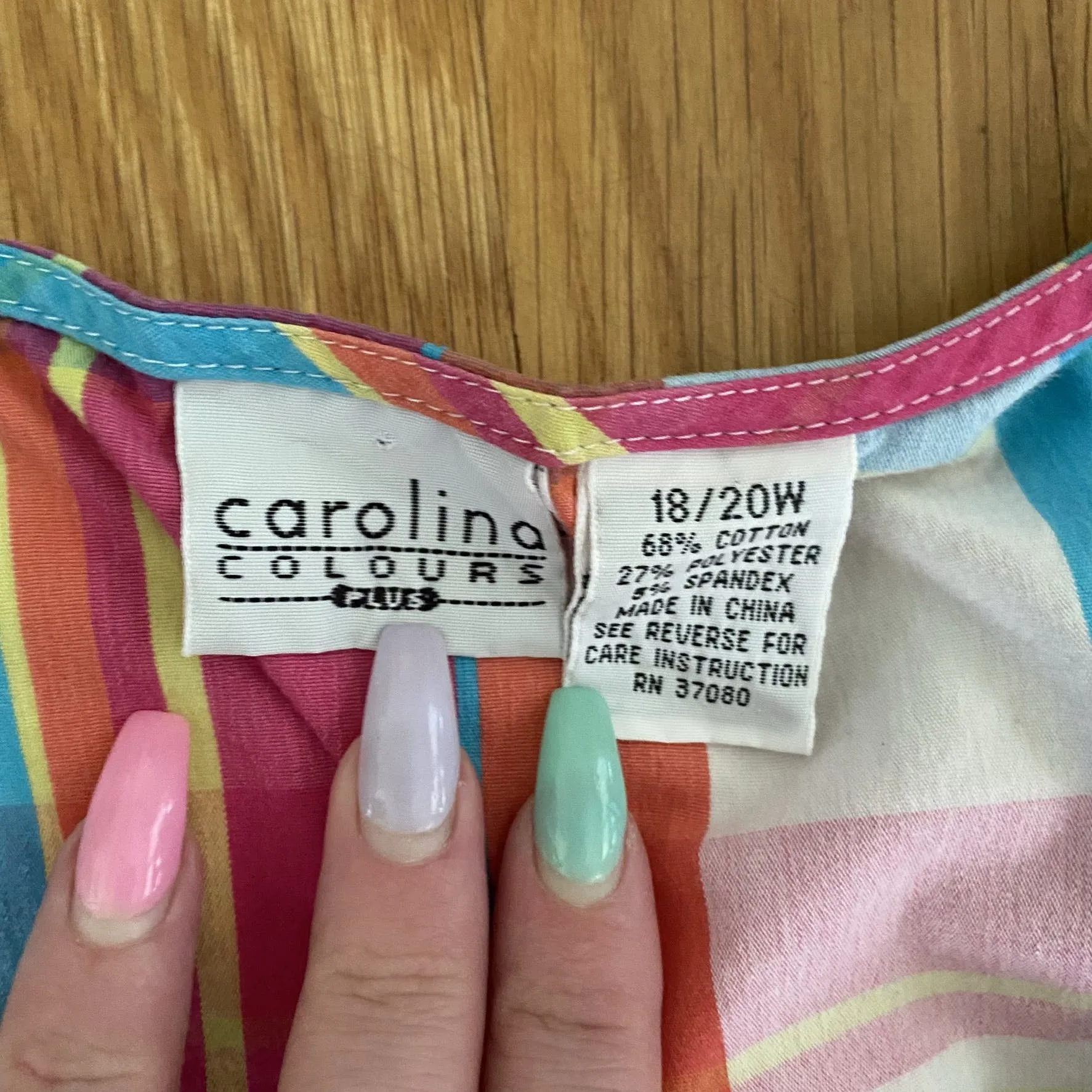 00's Colorful Sleeveless Plaid Blouse by Carolina Colours Plus