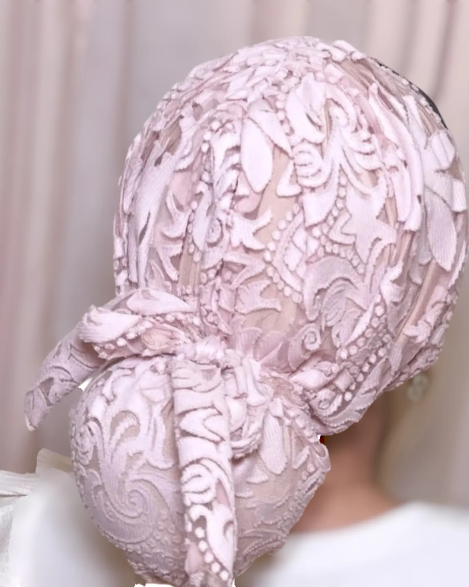 Avigail Lahiani Lace Pre-Tied Turban with Matching Band