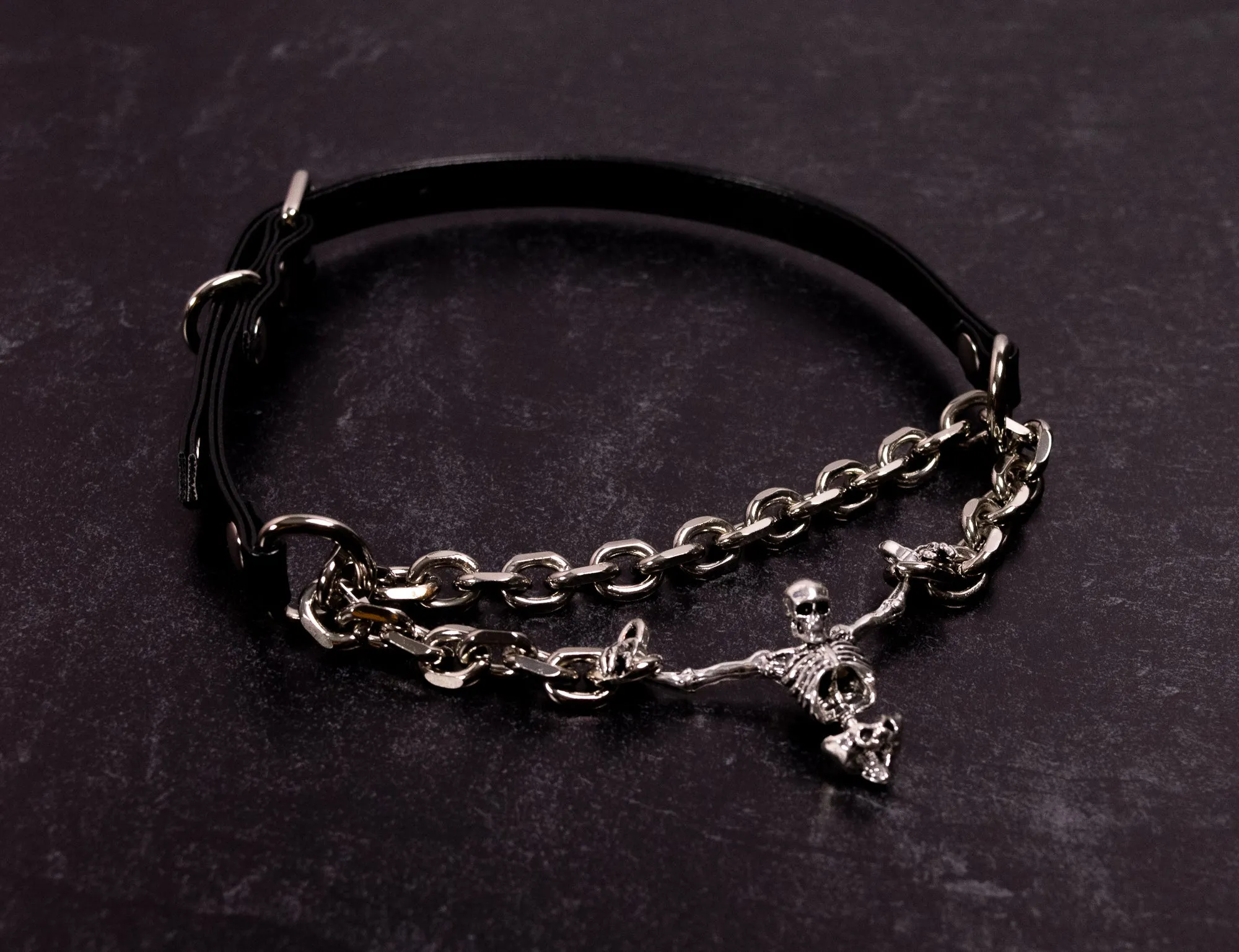 'Chained Up' - 3/8" Black Vegan Leather Martingale Collar