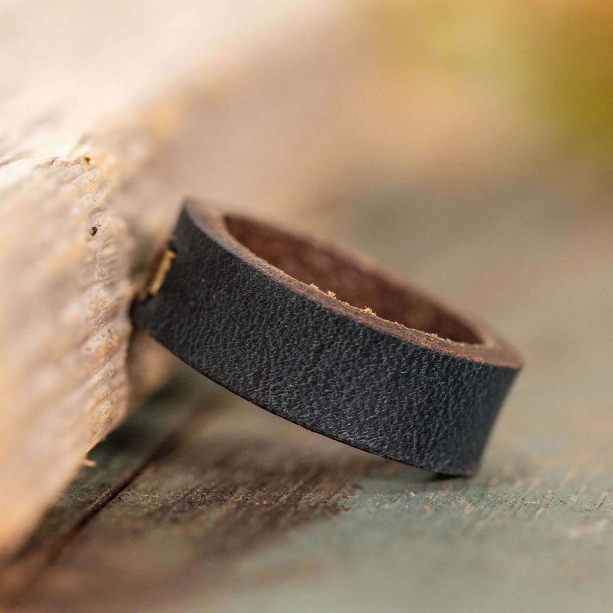 Clean Leather Ring | Stone Blue