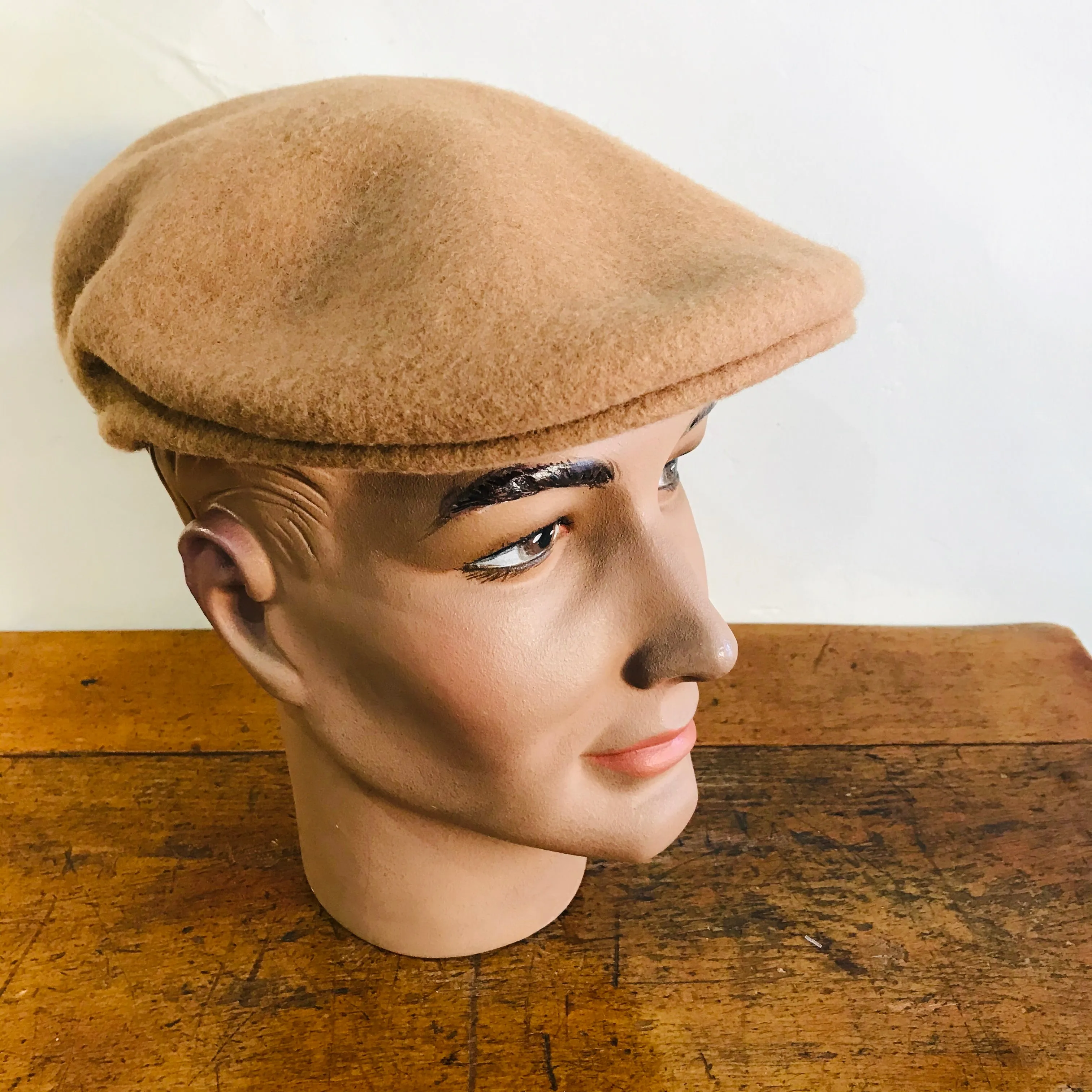 Luton - Cheese Cutter Flat Cap - Wool Felt - Camel - S/M and M/L