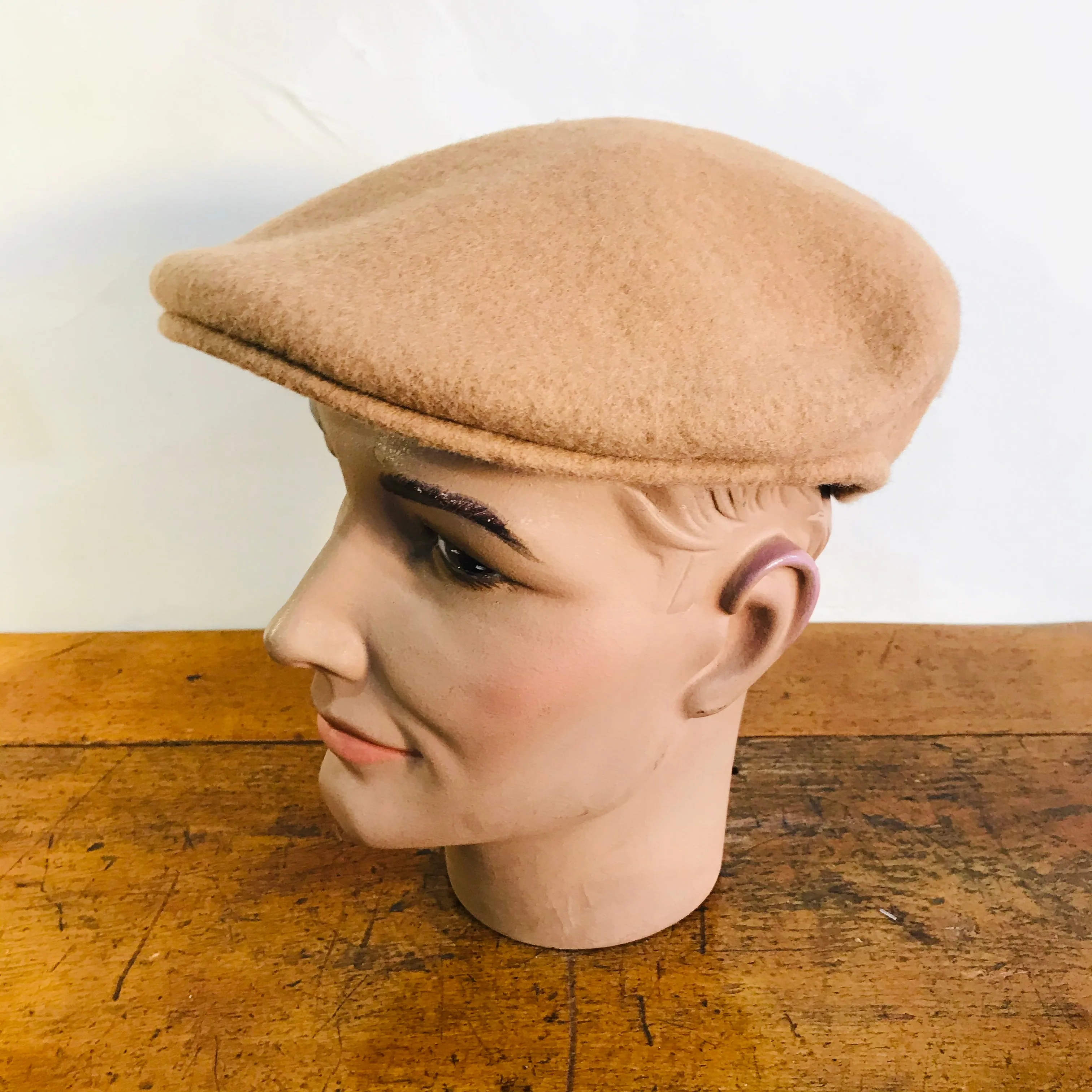 Luton - Cheese Cutter Flat Cap - Wool Felt - Camel - S/M and M/L