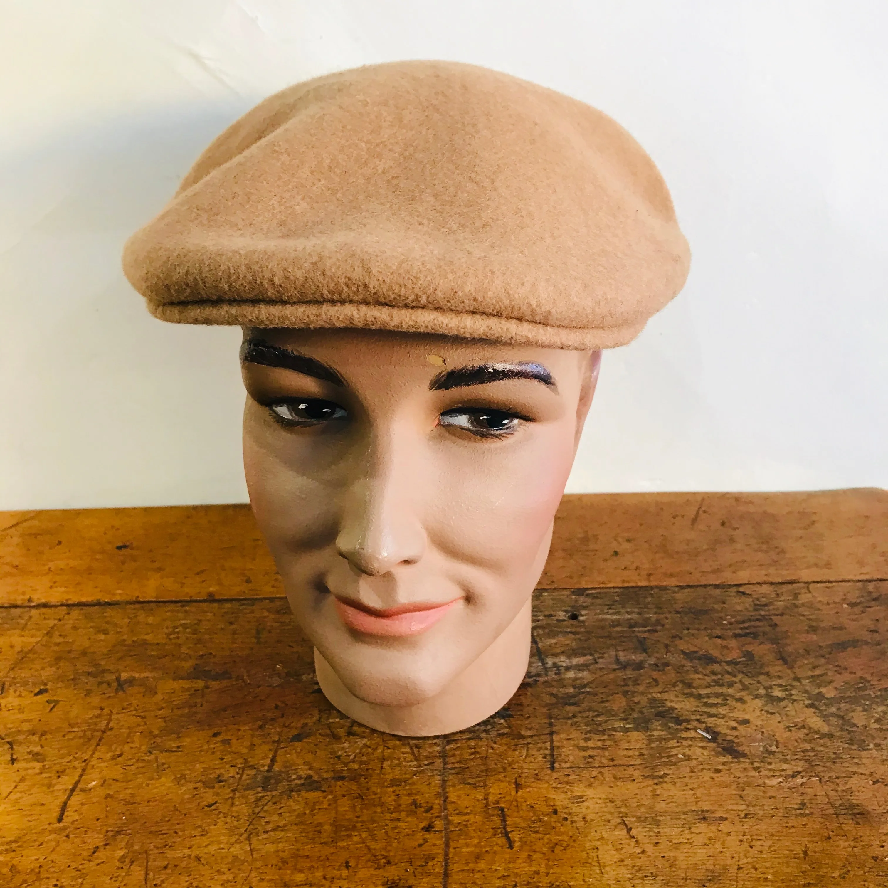 Luton - Cheese Cutter Flat Cap - Wool Felt - Camel - S/M and M/L