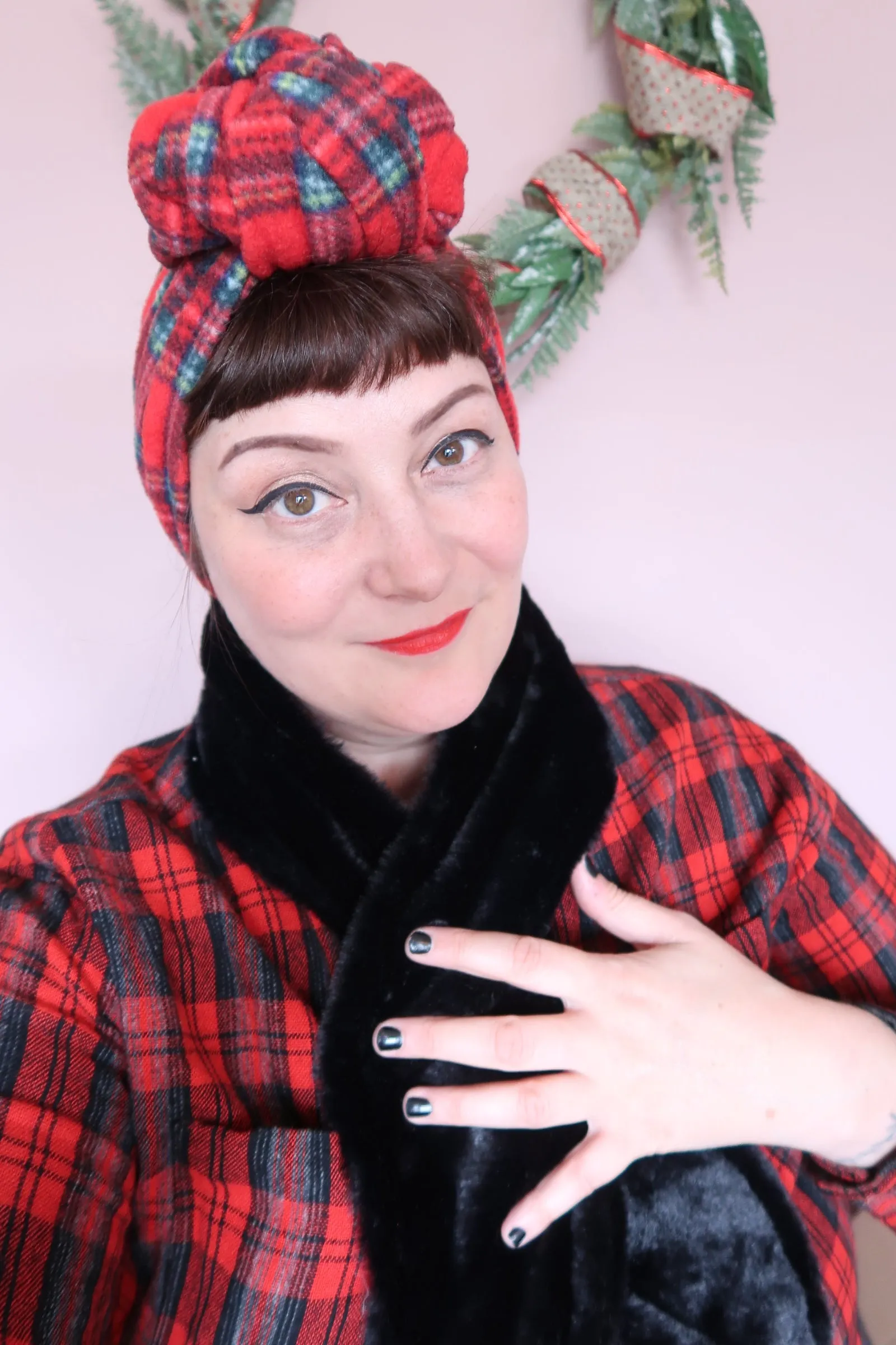 Reversible Black Faux Fur/Tartan Fleece Scarf