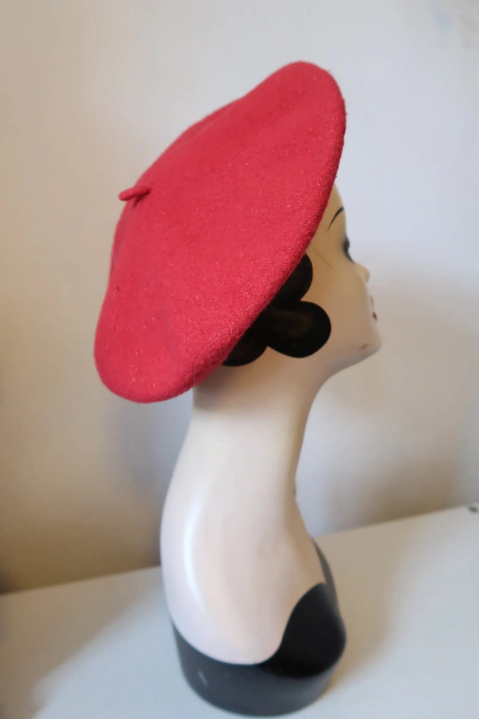 SALE ITEM: Vintage Beret