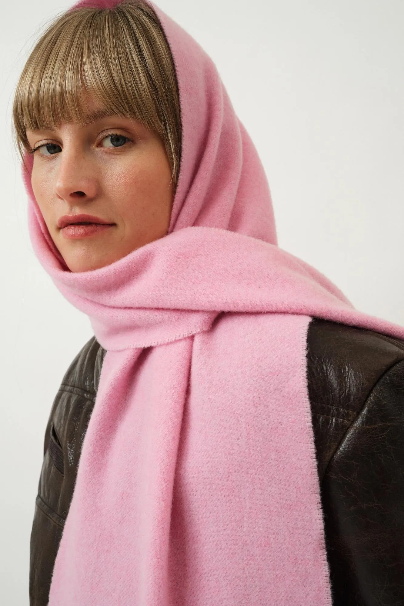 Schatter Scarf — Baby Pink